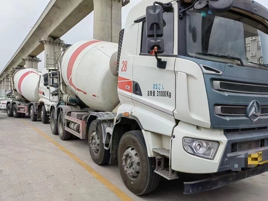 SANY 12 kubieke gebruikte betonmixer op vrachtwagen gemonteerd SY412C-8S met Hino-motor
