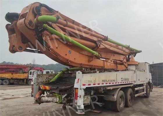 2012 gebruikte betonpompwagen met giek ZLJ5339THB 47m 3-assig